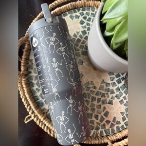 Hydrojug ☠️ DEAD SERIOUS ☠️ 32oz Sport Tumbler